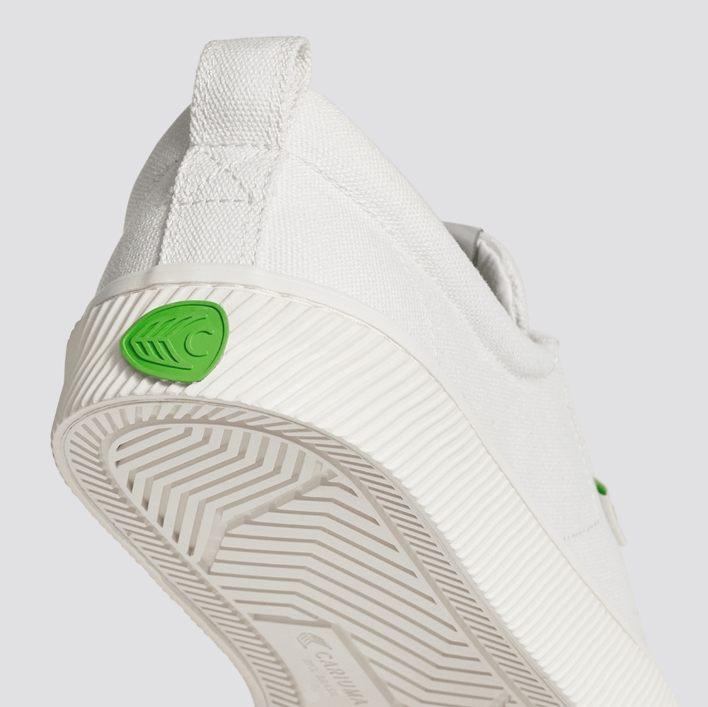 Women's Size 8.5 CARIUMA Unisex OCA Low Off-White Canvas Sneaker - Picture 2 of 5
